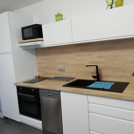 Maison Les Sables-d'olonne, 3 Pieces, 4 Personnes - Fr-1-385-25 *